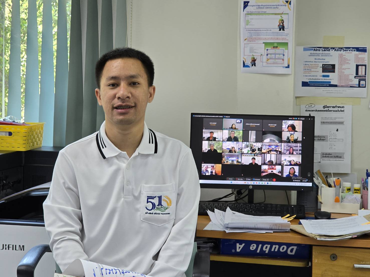 title - ปฏิรูปที่ดินจังหวัดเพชรบุรี มอบหมายให้ นายเศรษฐพงษ์ ผ่องศรี เจ้าหน้าที่ปฏิรูปที่ดิน ร่วมประชุมเชิงปฏิบัติการเพื่อรับฟังความคิดเห็นและยกร่างแผนสิทธิมนุษยชนแห่งชาติ ฉบับที่ 6 (พ.ศ. 2571 - 2575) ครั้งที่ 5